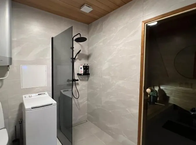 Апартаменты Kreutzwaldi Kodu 2 *